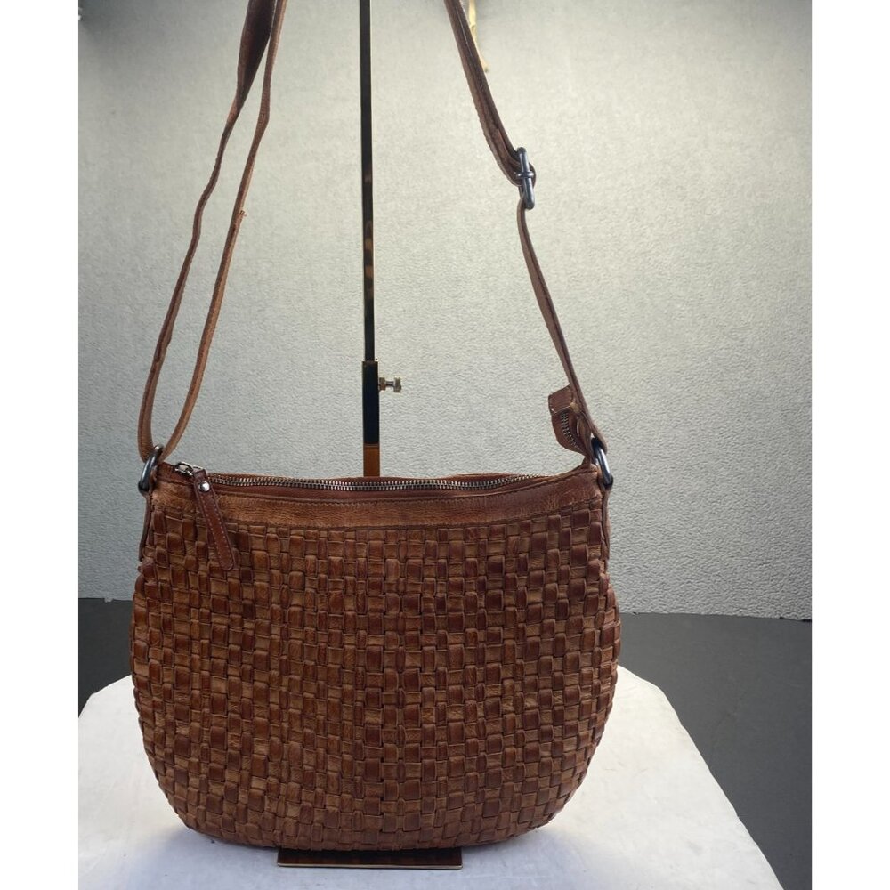 Woven Leather Shoulder Bag - Brown